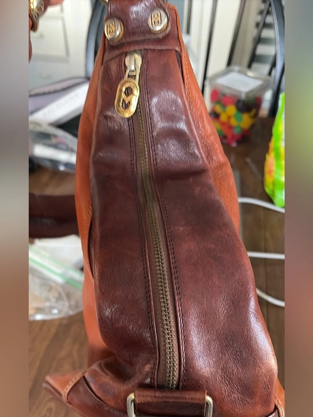 Luxury Leather EUC Marino Orlandi Italian Made Duo Tone bucket shoulder bag